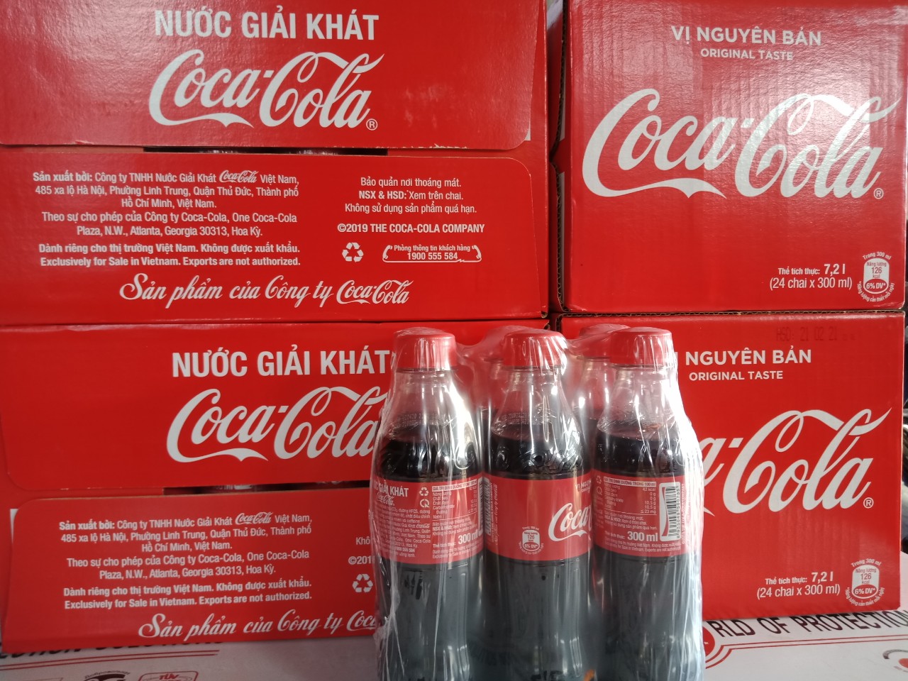 Sản phẩm 1 lốc 6 chai coca cola