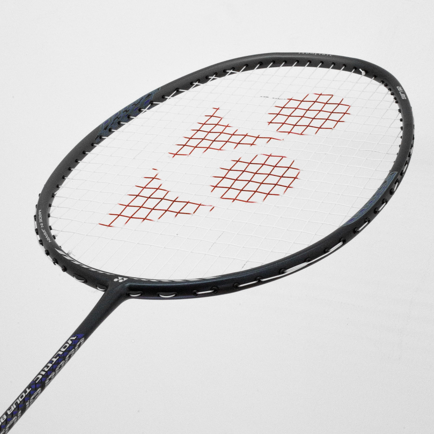 Vợt cầu lông yonex voltric tour 8800 màu đen nhám 4u