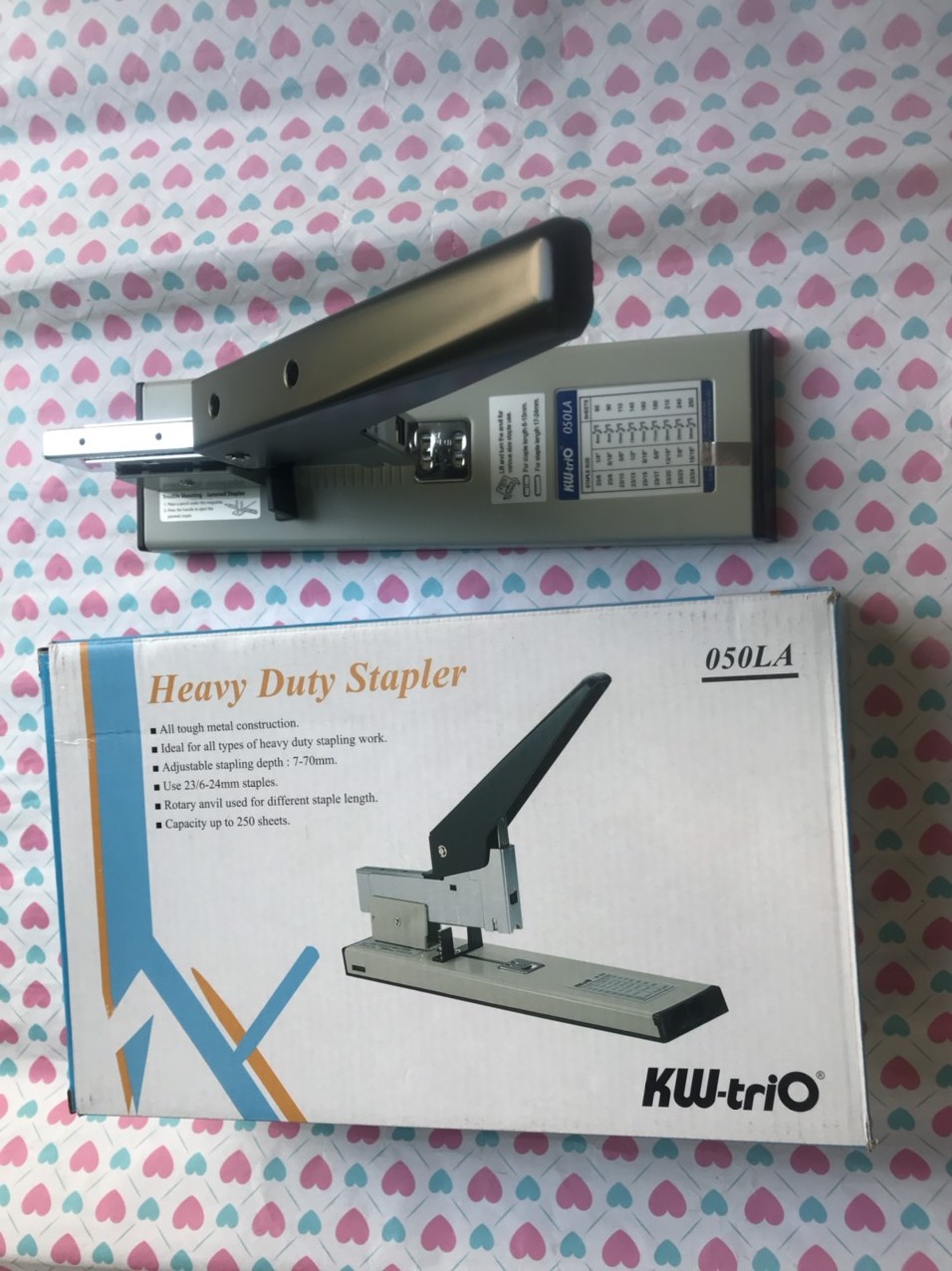 Máy bấm kim kw.trio 50la cở đại bấm từ 20 đến 250 tờ 450