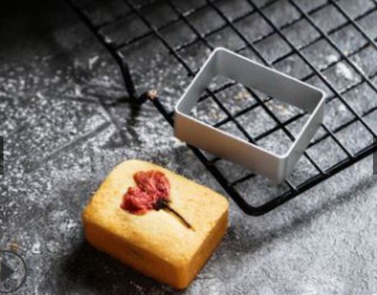 Khuôn cutter nhấn bánh quy, cookie chữ nhật bé