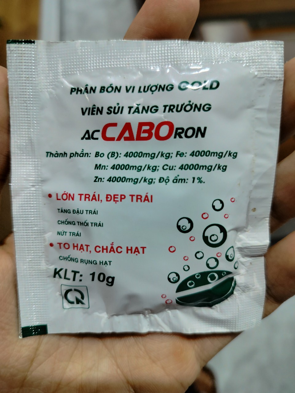 Phân bón Canxi Bo AC CABORON giúp lớn trái, đẹp trái, chống thối trái, héo trái, nứt trái, rụng trái non, ngăn ngừa nấm bệnh