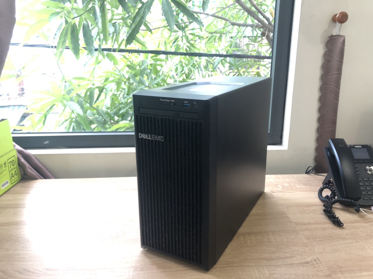 Máy chủ DELL T150 4x3.5
