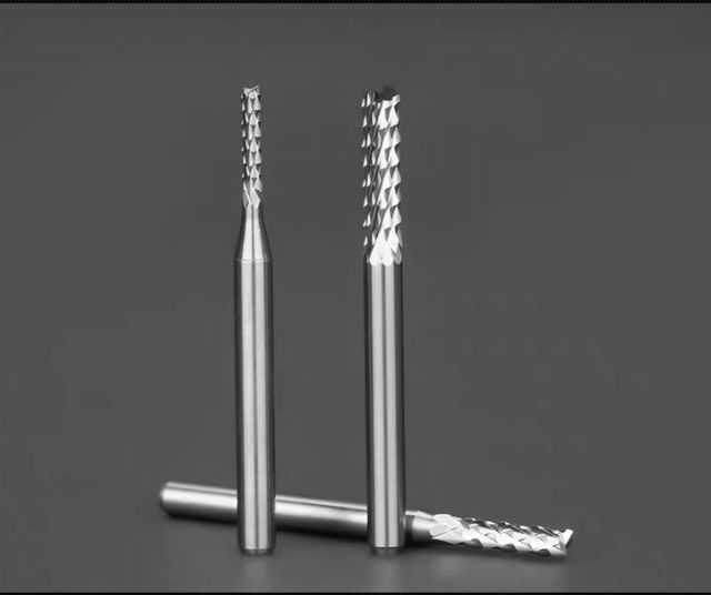 [Hàng Nhật]. Mũi phay hình quả dứa CNC. hộp 10 mũi. SK CNC SHOP