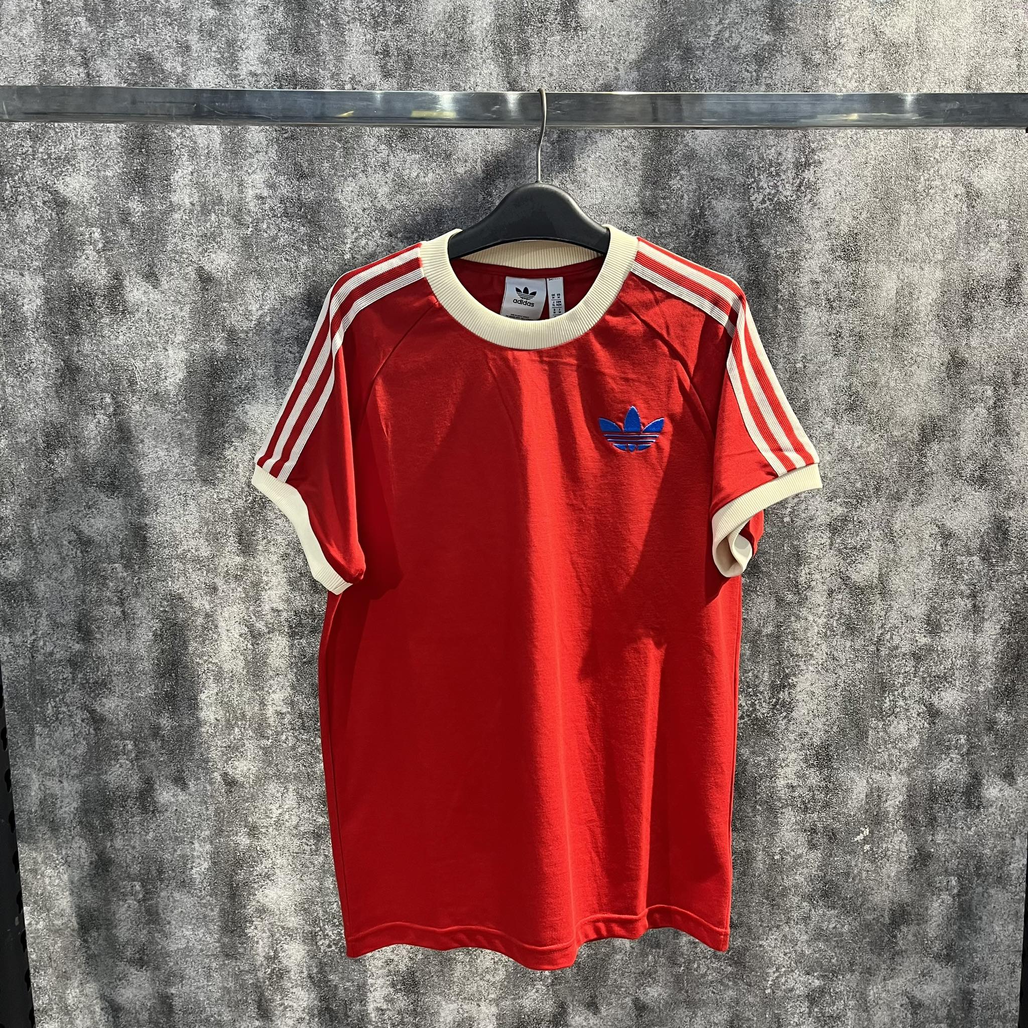 Áo thun chính hãng adidas adicolor 70s vintage cali tee shop xám store