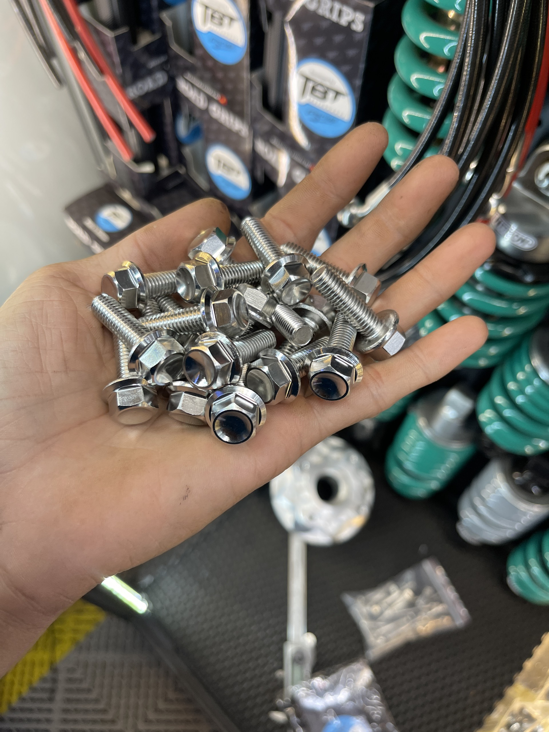 Ốc Salaya 8li mẫu v3 full size chất liệu inox 304