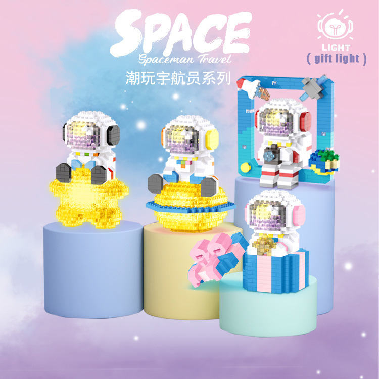 Lego lắp ráp phi hành gia có đèn