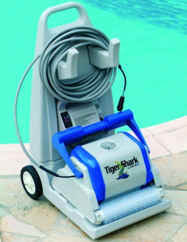 Robot vệ sinh bể bơi Tiger Shark 2