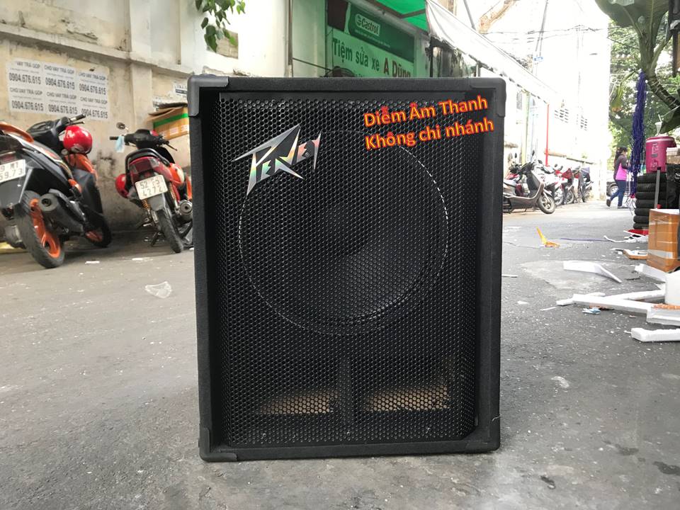 1 CÁI SÚP HƠI PEAVEY SIÊU TRẦM 4 TẤC