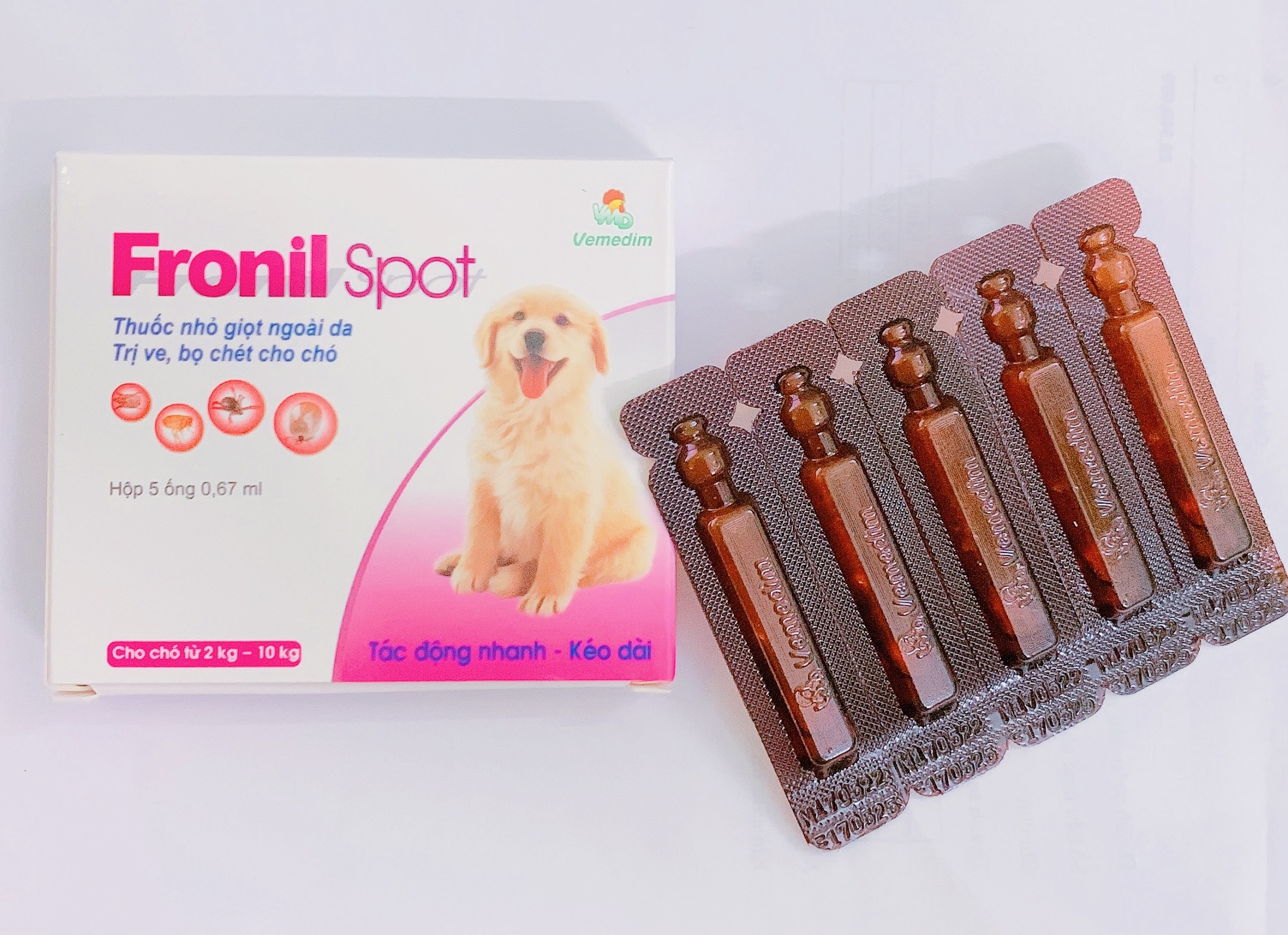 1 ống nhỏ gáy fronil spot tri ve rận, bọ chét cho chó mèo