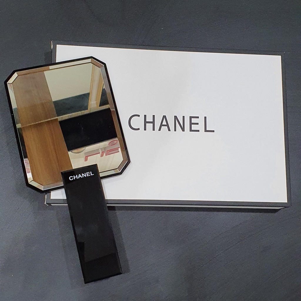 Gương cầm tay Chanel,gương trang điểm mini kiểu hàn quốc tiện dụng thời trang
