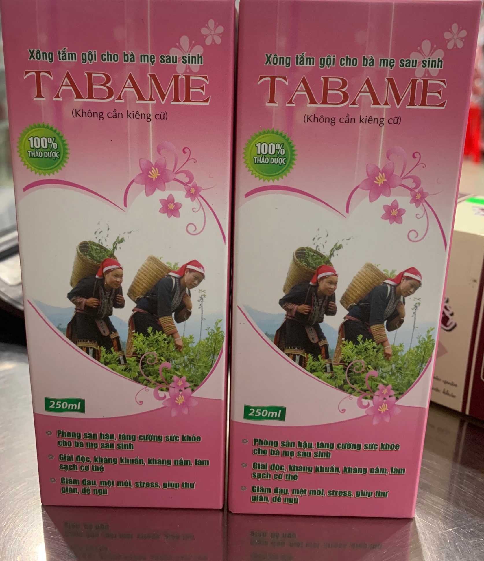 Xông tắm gội thảo dược Tabame cho bà mẹ sau sinh chai 250ml