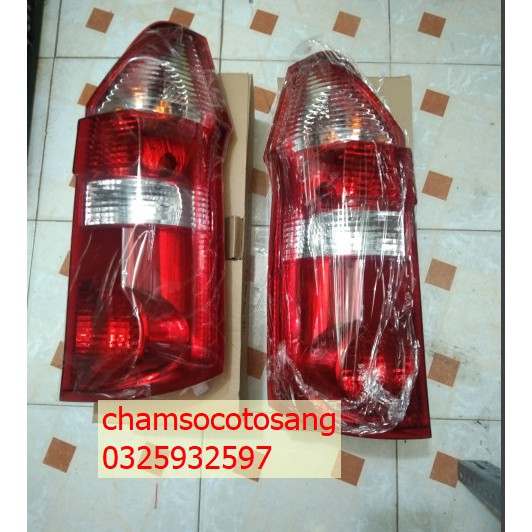 Đèn hậu Kenbo hàng tốt đã có sẵn bóng đèn và giắc cắm theo xe
