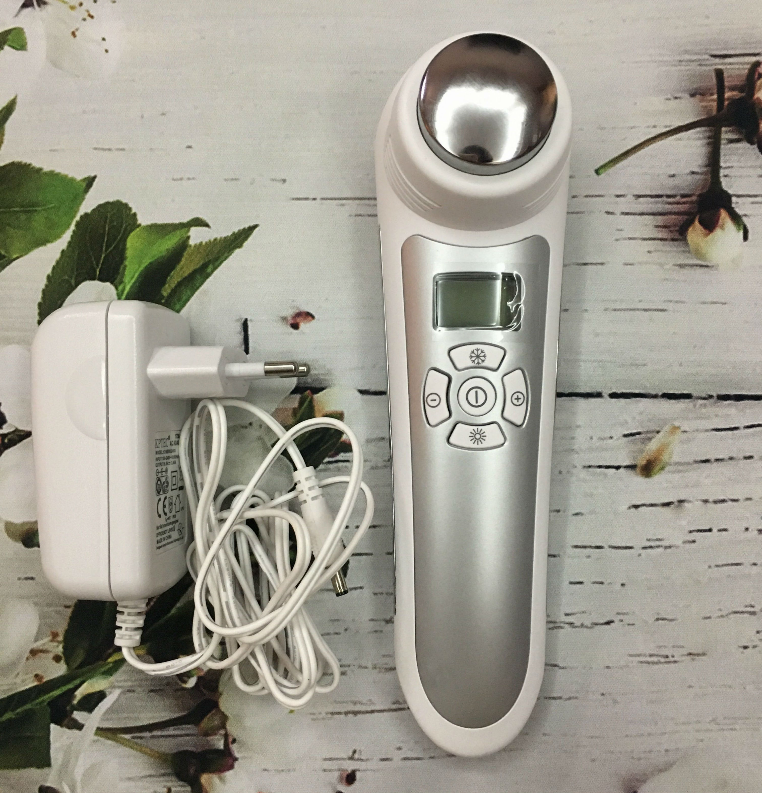 Búa nóng lạnh điện di ion 4in1, dùng trong spa thẩm mỹ viện