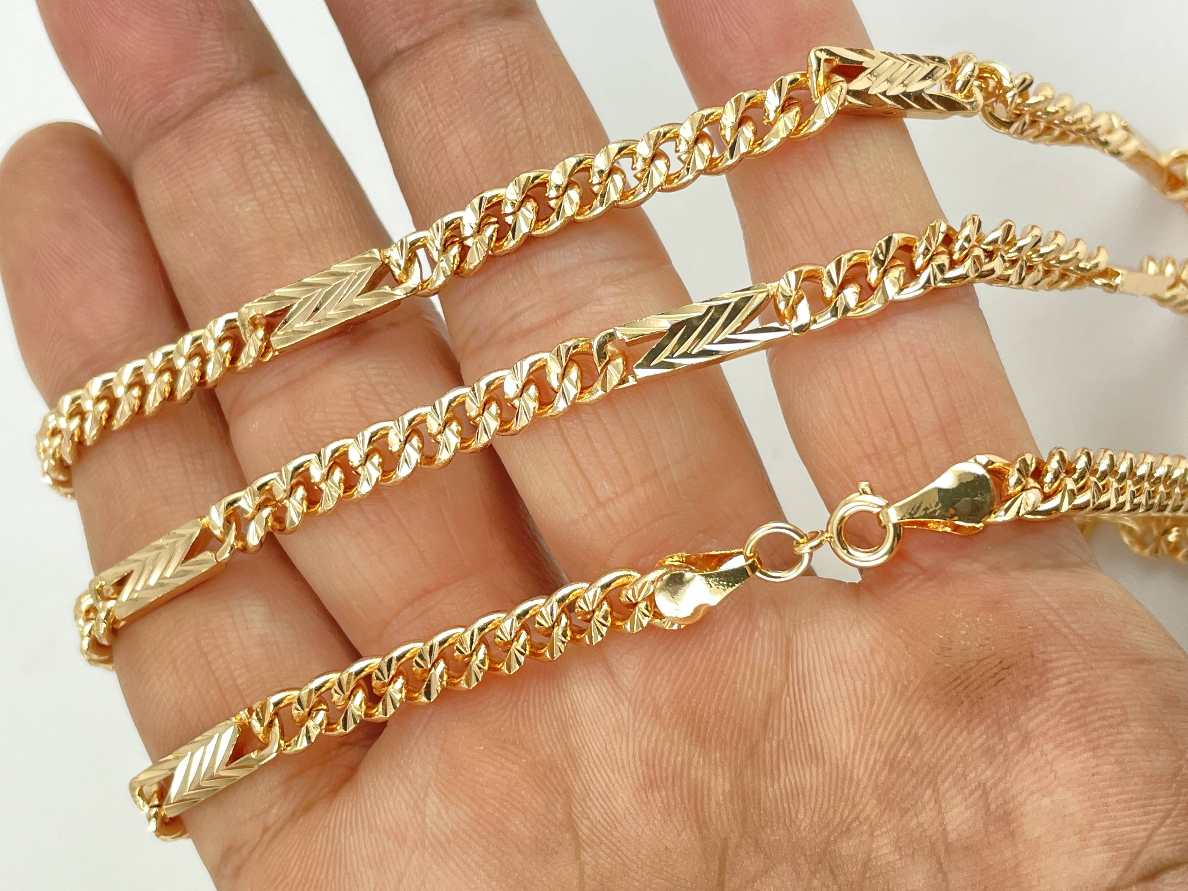 Dây chuyền nam nữ mạ vàng 18k cao cấp