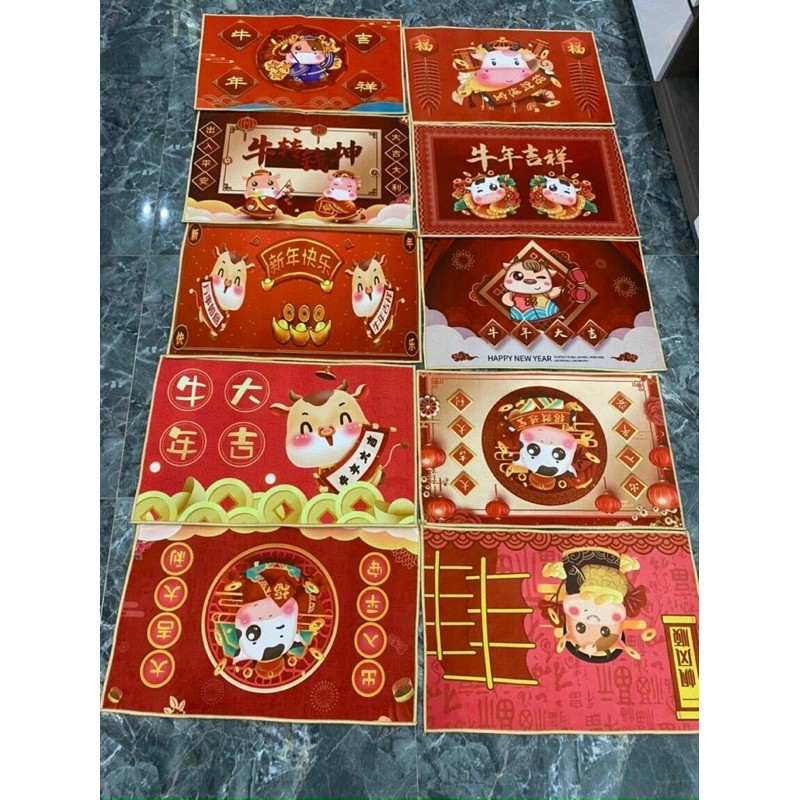 Thảm đỏ chùi chân