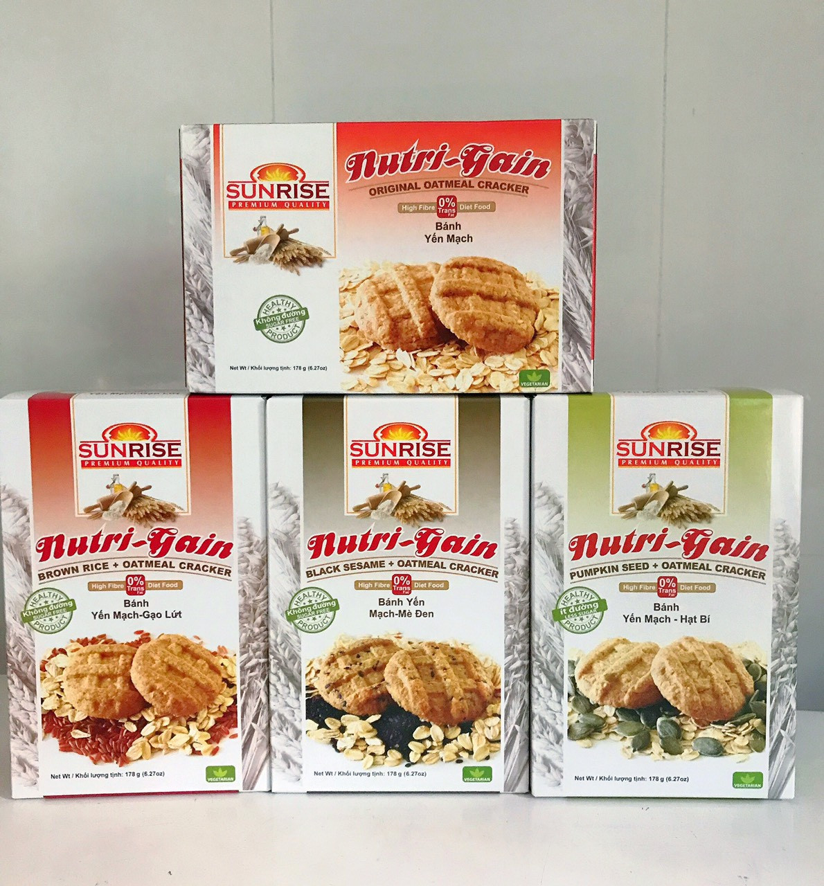 Bánh yến mạch Gạo Lứt Nutri Gain chính hãng Sunrise - tốt cho người tiểu đường, ăn kiêng, tập gym, giảm cân - Hộp 178g