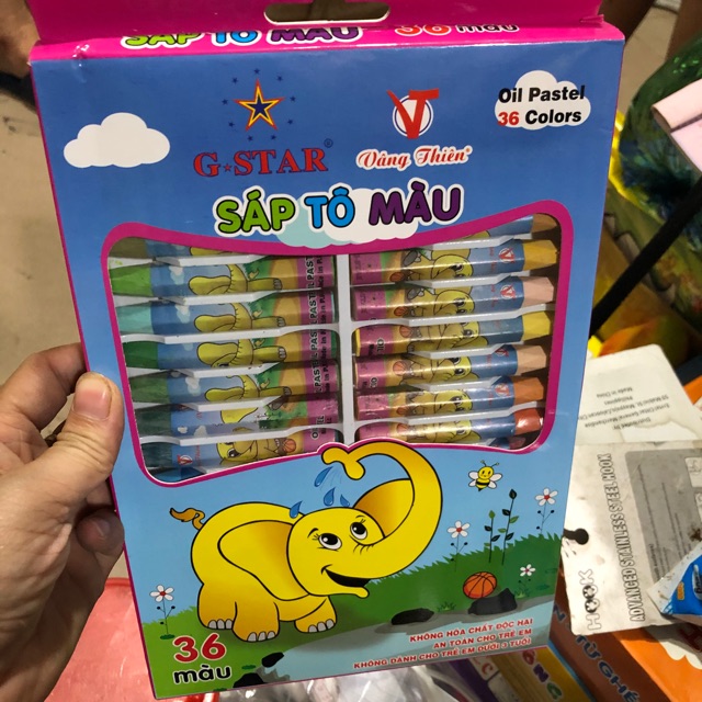 Sáp màu dầu hay sáp màu đất có 2 loại 18 màu và 36 màu