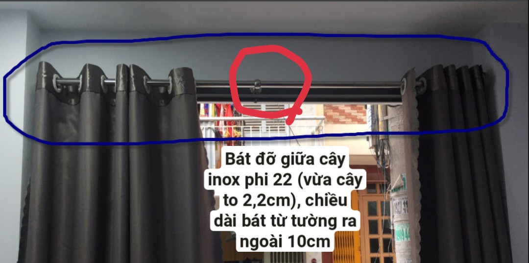Bát Đỡ Giữa Cây Treo Màn Cửa Inox Phi 22