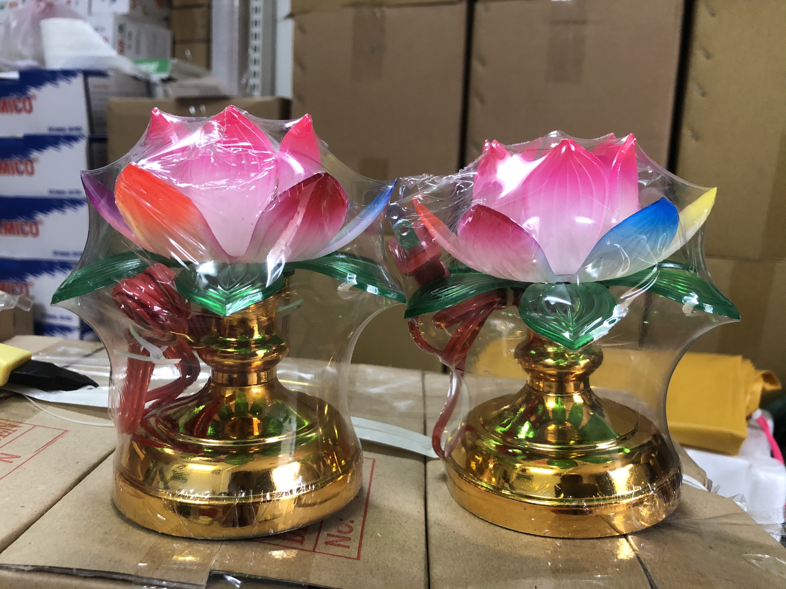 [HCM]Bộ đèn bàn thờ hoa sen (Nhỏ)