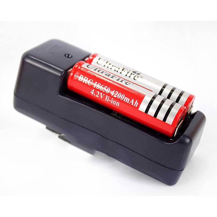 [HCM]Pin sạc 18650 4200mAh 4.2V dung lượng cao dùng cho đèn pin quạt mini