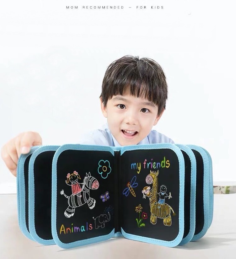 Bảng vẽ xóa được kèm bộ bút chì màu dd159