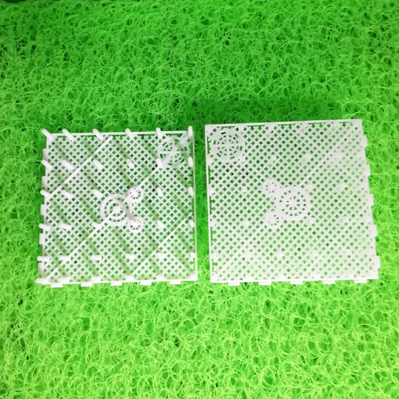 Vỉ nhựa lót đáy ngăn lọc - kích thướt 14.5cm x 14.5cm x 2.5cm