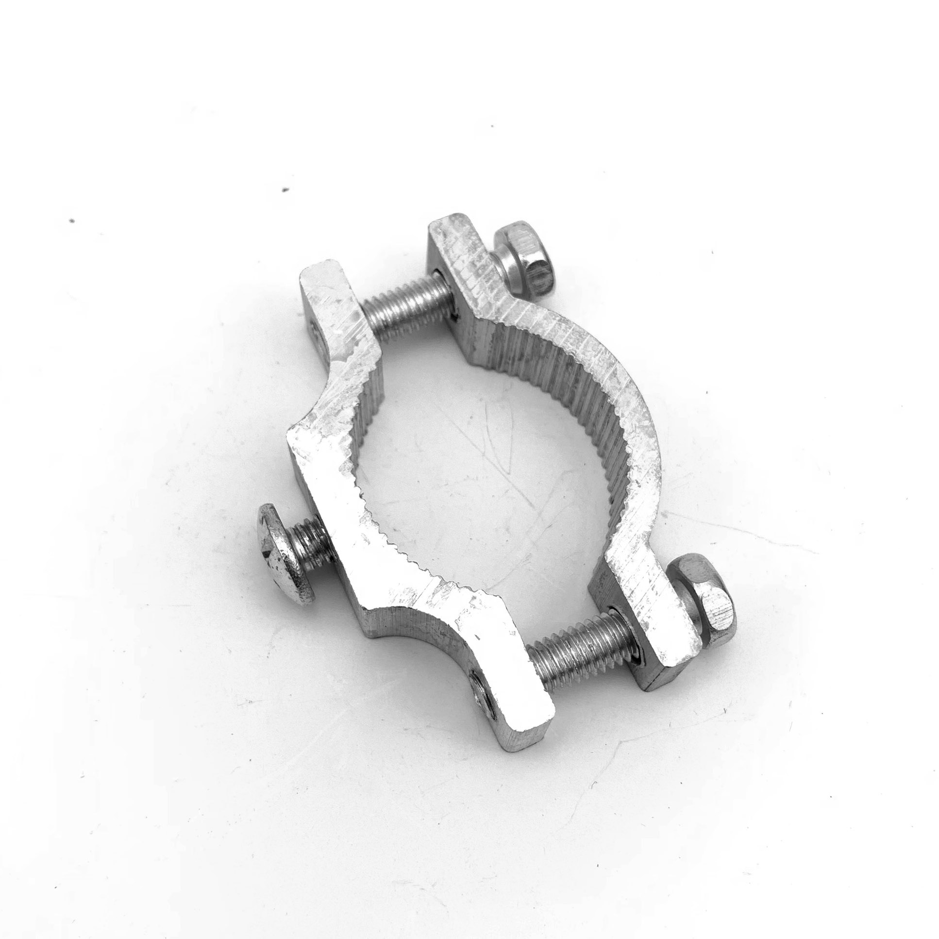 Pat ghi đông gắn xe máy từ độ mở 20-30mm