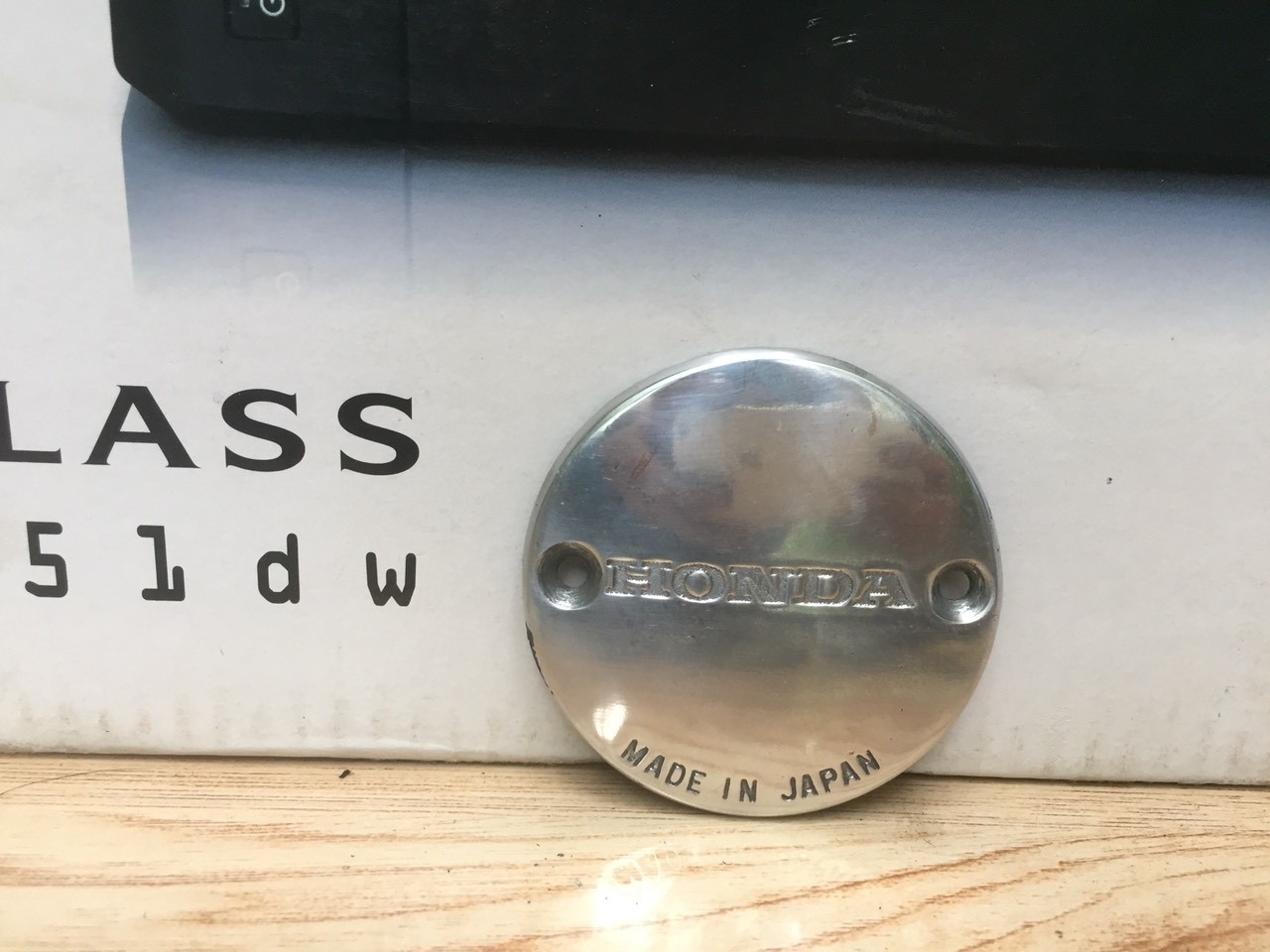 nắp tròn trang trí bên nồi cho xe 67-68-71-72-CD-CL- chử honda bóng