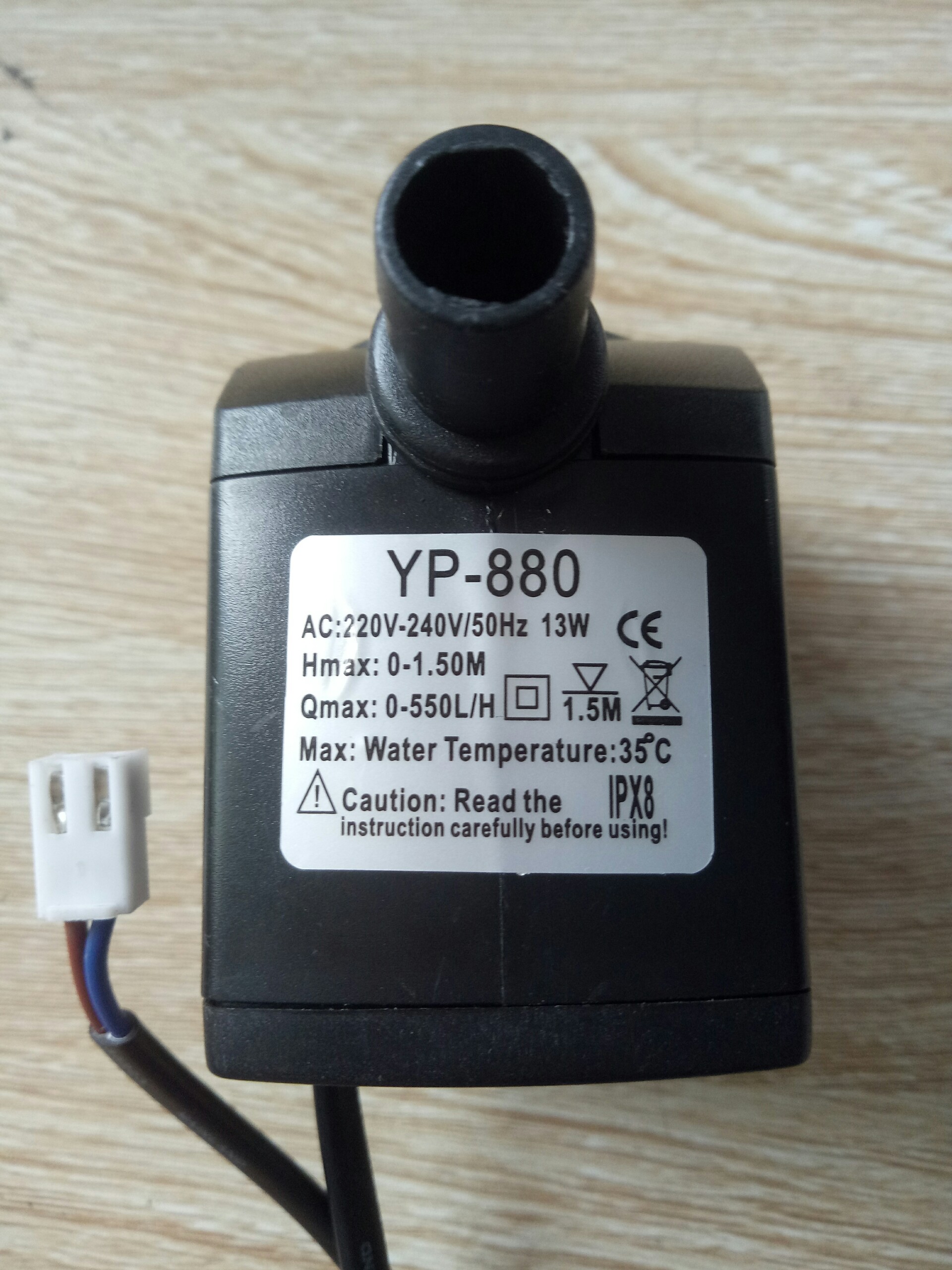 Bơm nước quạt điều hòa Boss S106