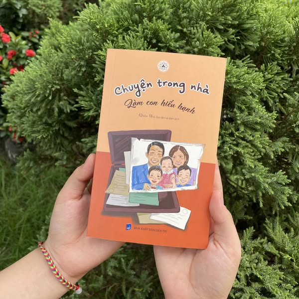 Chuyện trong nhà - Làm con hiếu hạnh