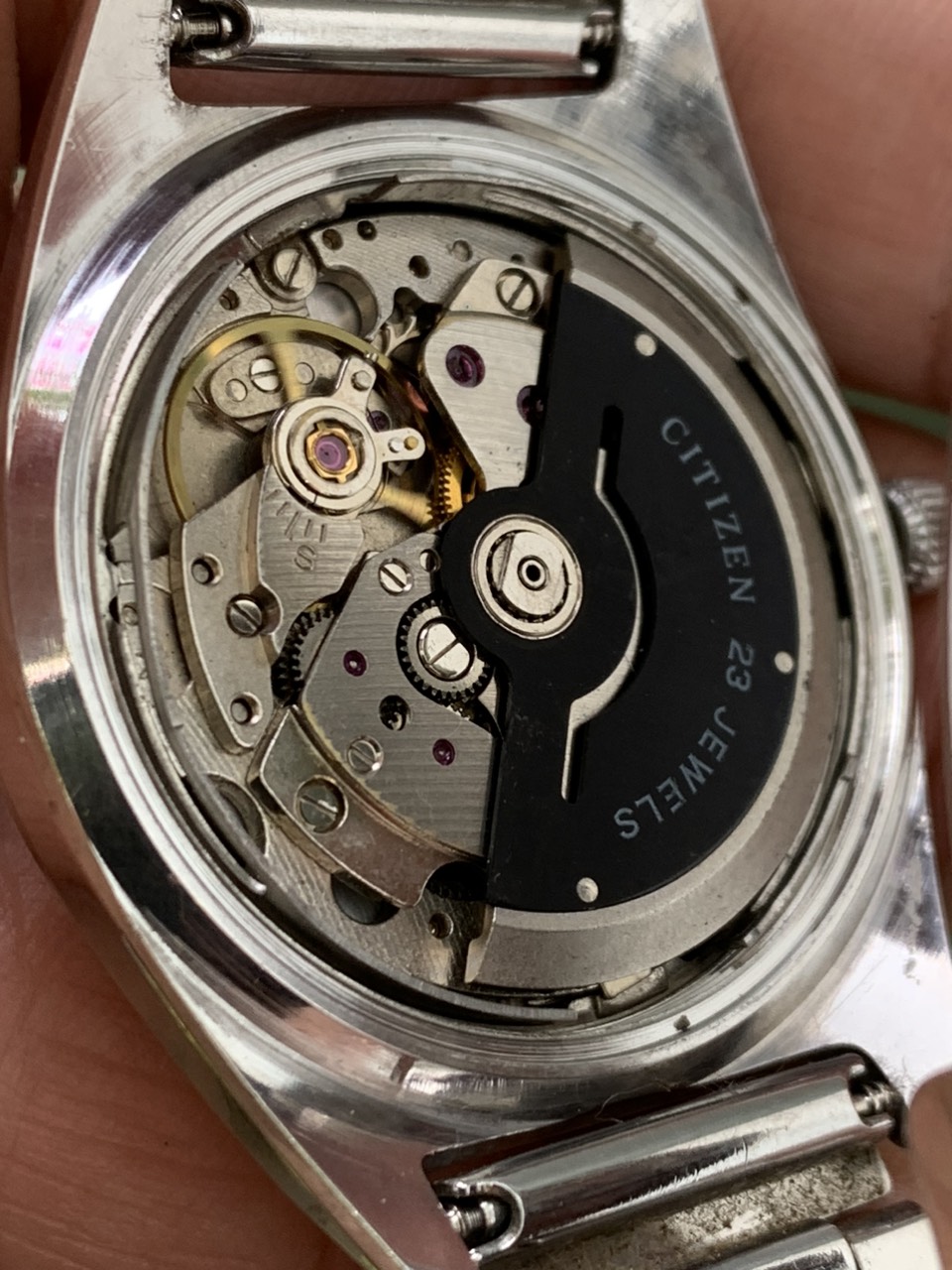 Đồng hồ nam Citizen automatic 23 jewels, lịch, dây kim loại