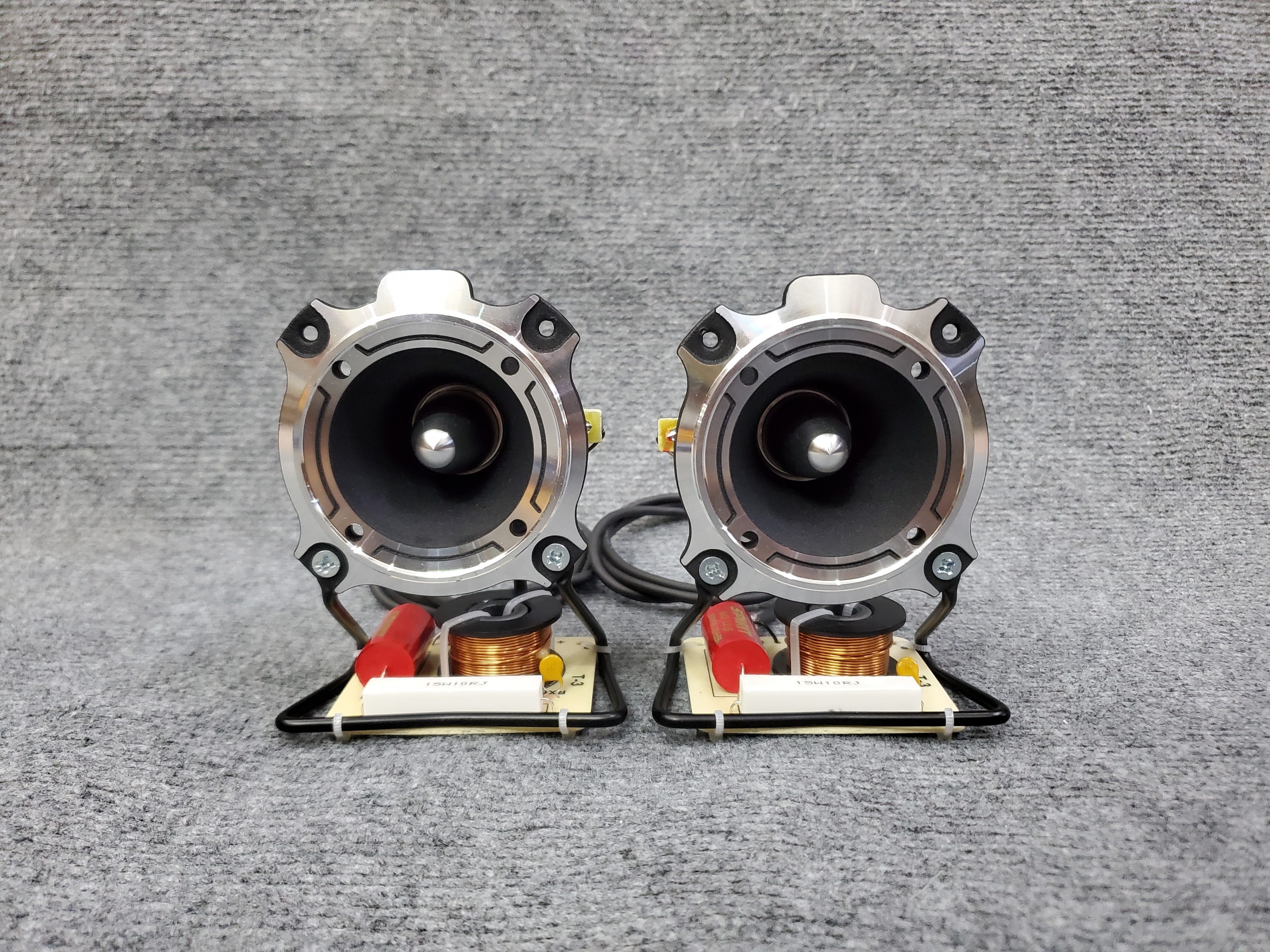 Cặp Loa Super Treble JBL ST9645 Tích Hợp Phân Tần Chân