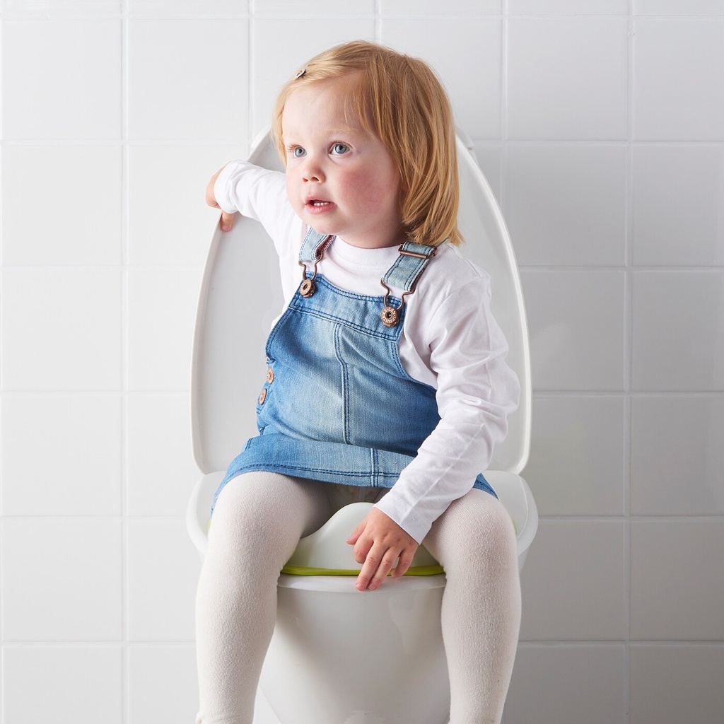 Lót bồn cầu IKEA Lót bồn cầu Ikea Tossig cho bé thành công tấm lót