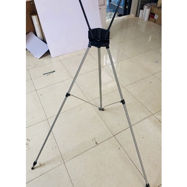 Chân standee X cường lực, khung standee X cường lực 2 kích thước, giá treo hình ảnh quảng cáo nhập khẩu