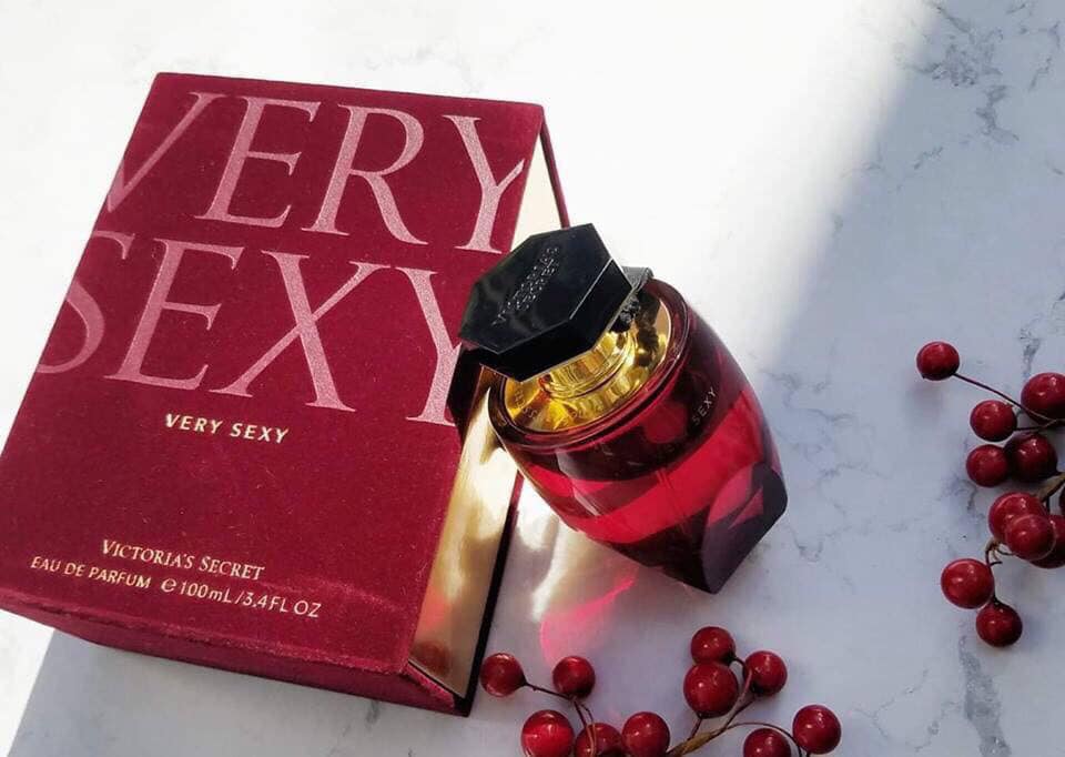 Nước hoa Very Sexy 100ml đỏ dành cho các cô nàng nóng bỏng, quyến rũ CSMP01