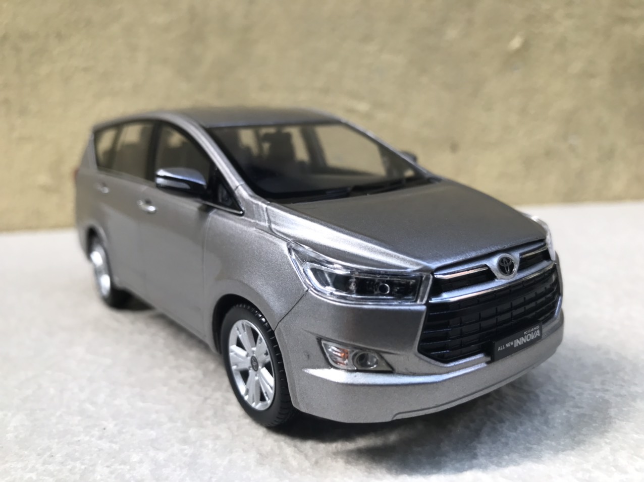 Bảng giá xe Toyota 2023  các sản phẩm bán chính hãng tại Việt Nam