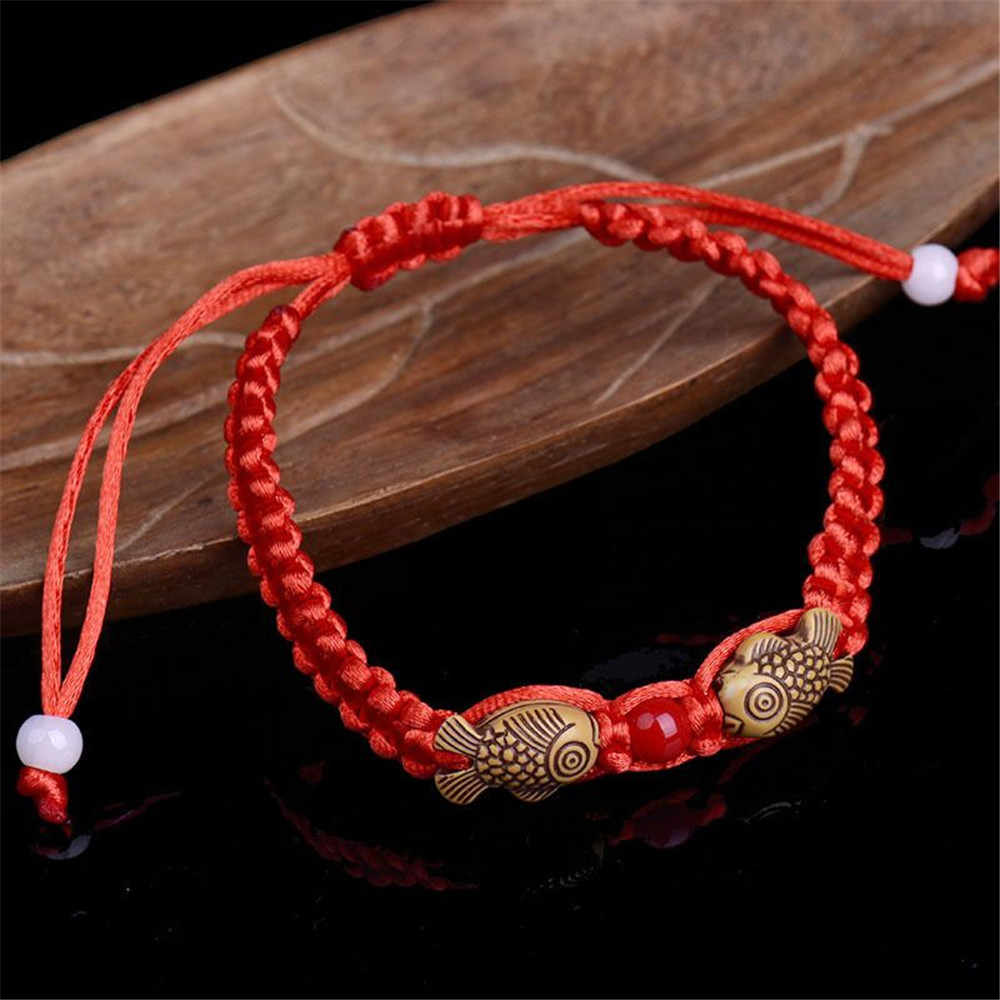 Vòng Tay Dây Chỉ Đỏ Mix Hình Cá K02