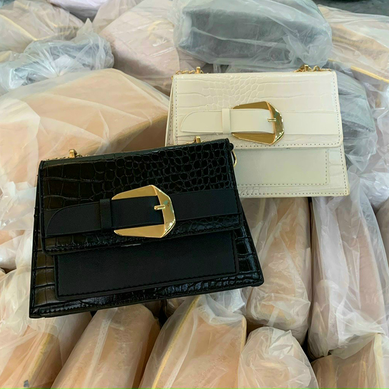 Túi Xách,Túi xách nữ khóa cài vân da rắn kiểu dáng hàn quốc siêu xinh. mẫu T 05