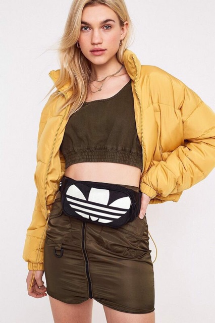 Túi đeo chéo Adi.das, túi bao tử 3 lá FT8917 Crossbody Simple Bag - HÀNG XUẤT DƯ