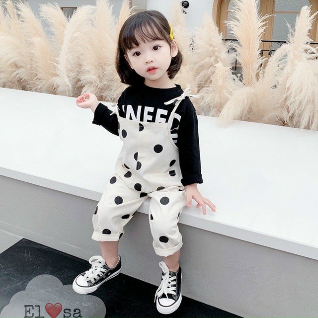 Yếm chấm bi cho bé gái