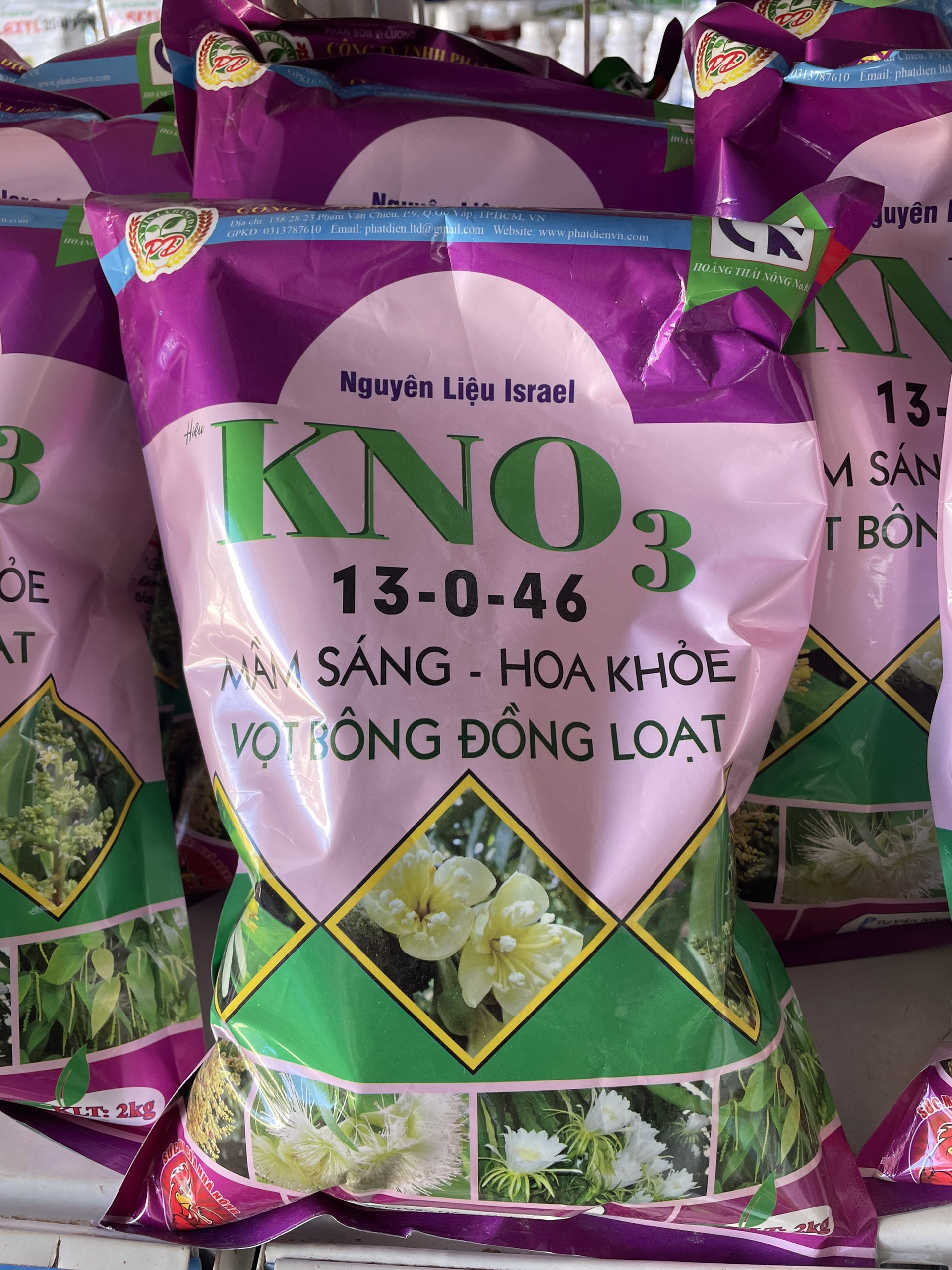 Phân bón kno3 13-0-46 gói 2kg mầm sáng, hoa khỏe, vọt bông hàng loạt