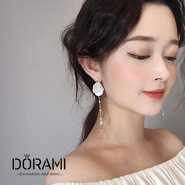 [HCM]Bông tai nữ vỏ sò dài tòn ten đính đá lấp lánh phụ kiện trang sức thời trang hàn quốc mẫu mới 2019 - dorami