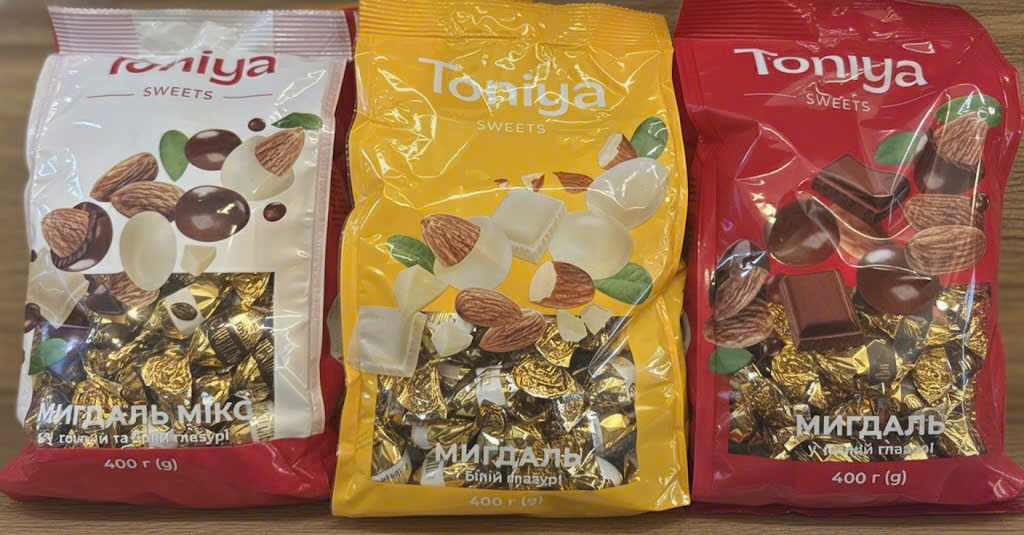 Kẹo Socola Hạnh Nhân Toniya 400g ( giao ngẫu nhiên)