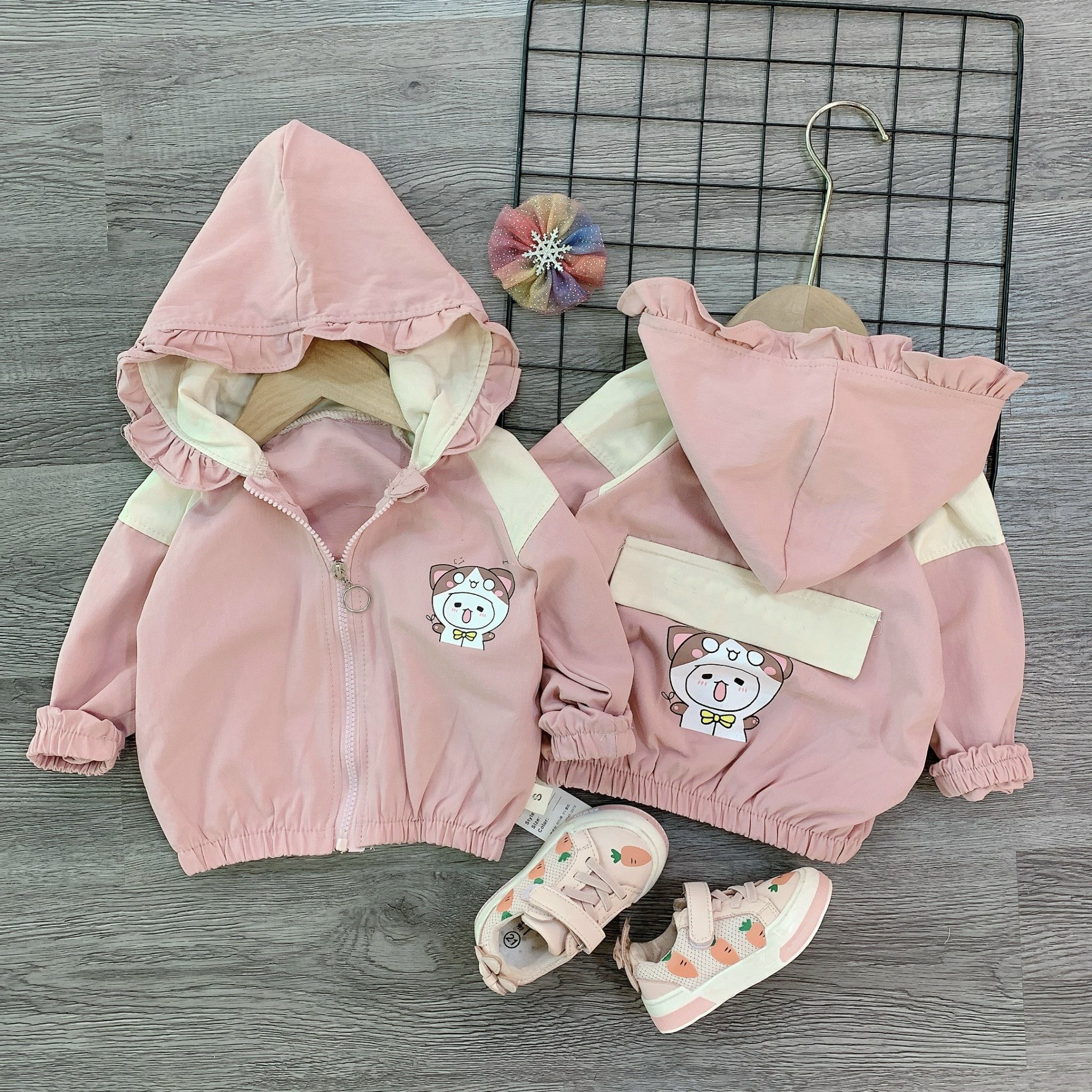 Áo khoác cho bé gái hình mèo xinh xắn từ 7kg đến 18kg màu hồng