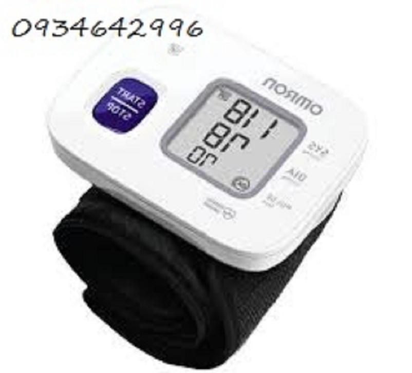 Máy đo huyết áp điện tử cổ tay omron hem-6161
