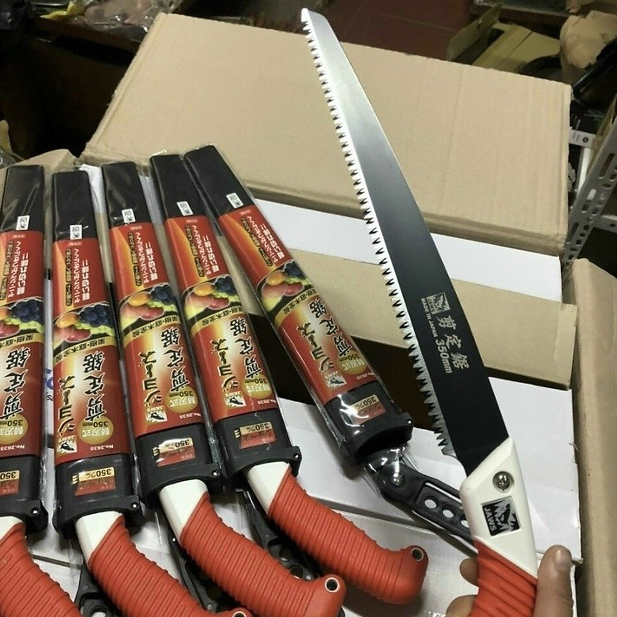 Cưa gỗ cầm tay/ cưa kiếm Nhật 350mm- Có bao đựng