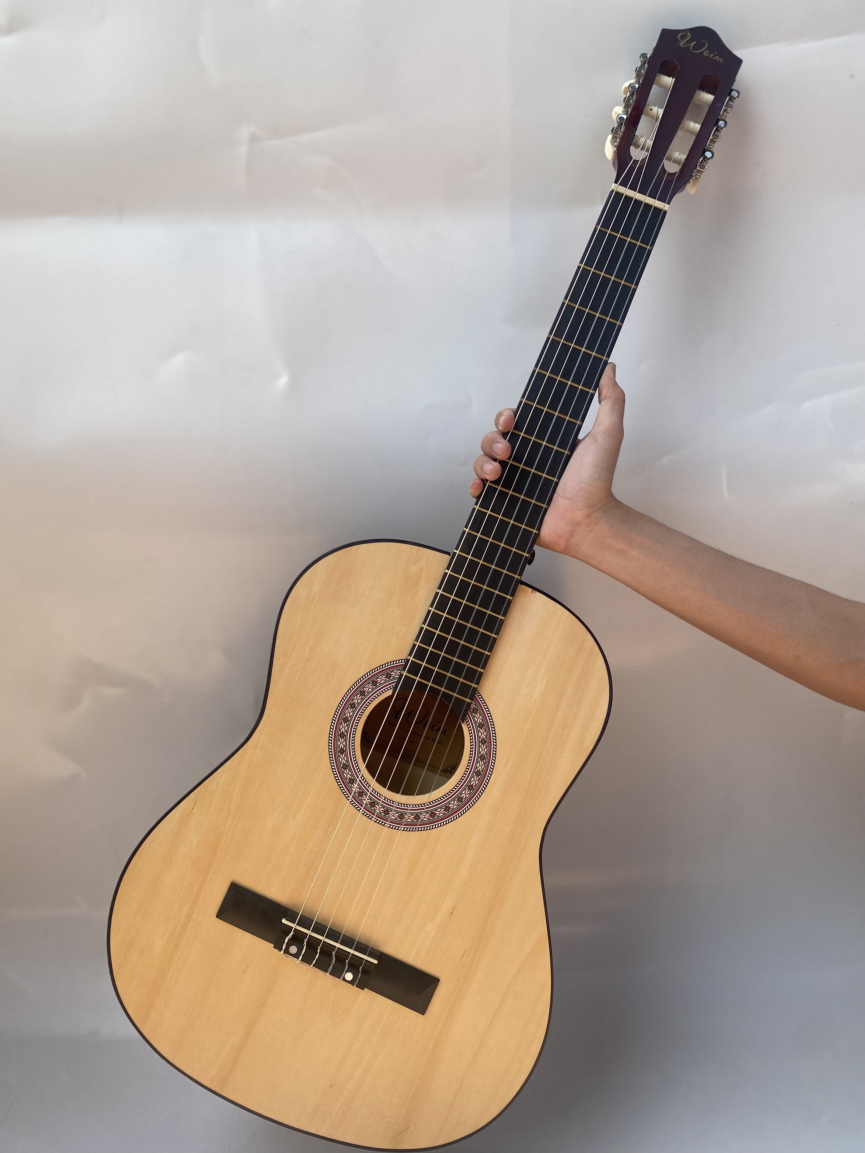 Đàn Guitar Classic Dây Nylon Có Ty Chống Cong Cần