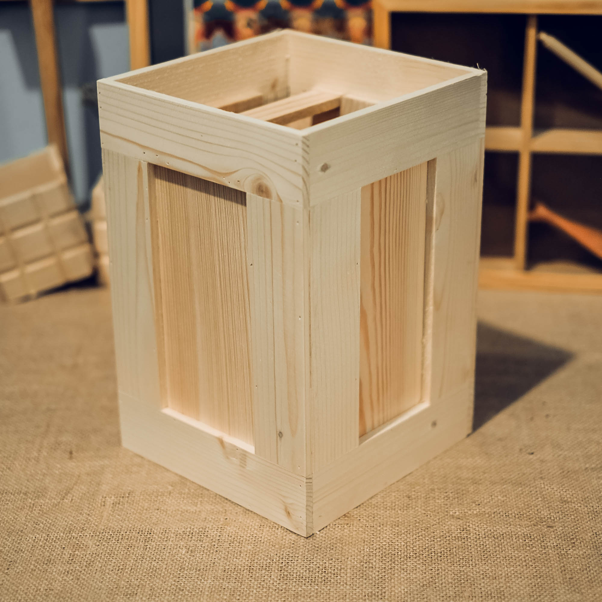 Chậu gỗ trang trí Chậu cắm hoa wooden pots