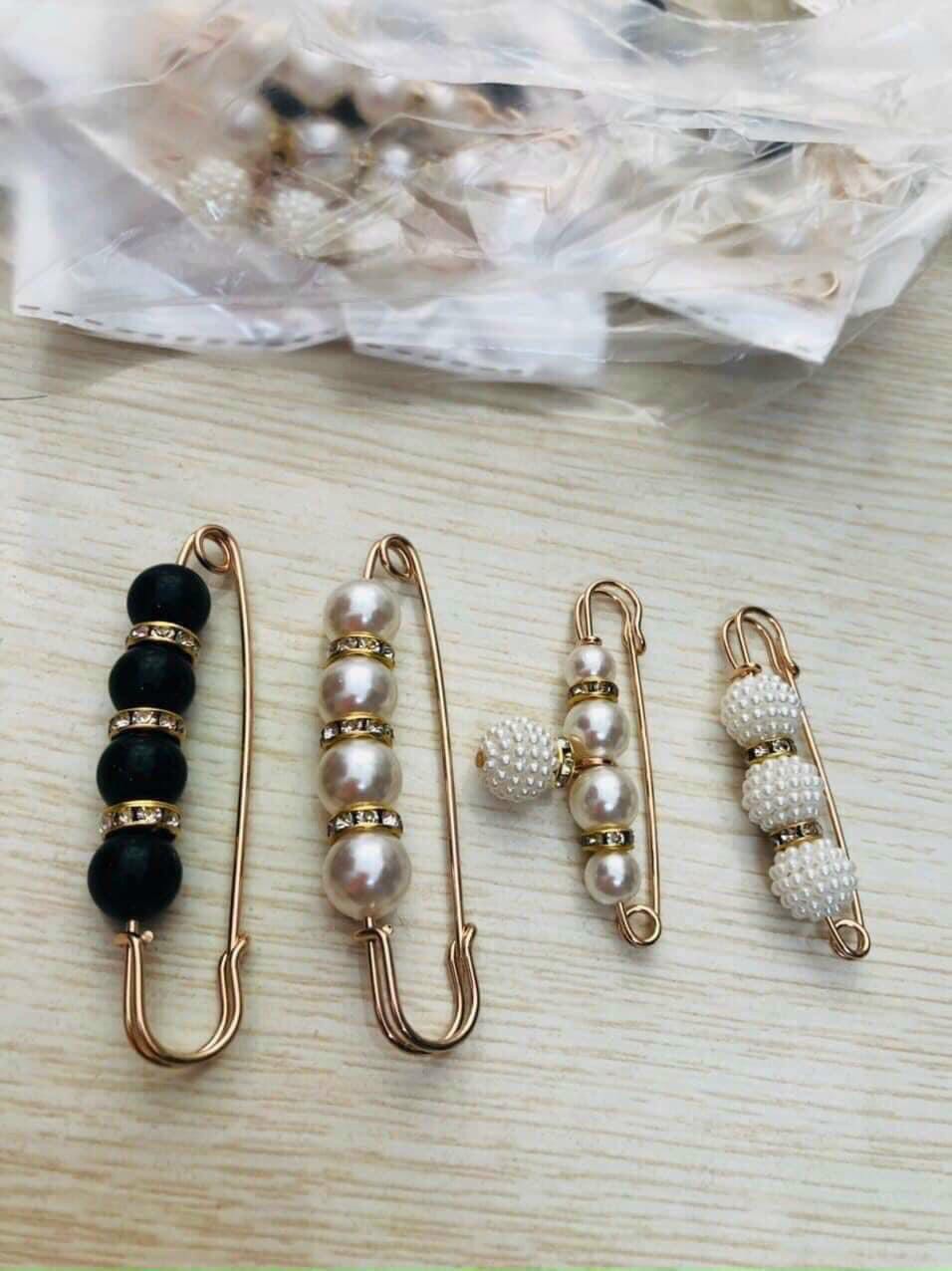 Sét 4 gim cài quần áo siêu xinh
