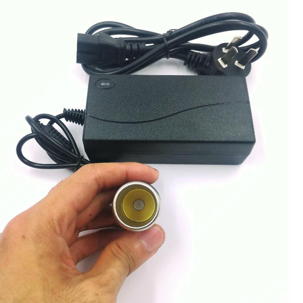 Bộ chuyển đổi nguồn từ điện nhà 220v sang 12V - 5A dùng cho máy bơm mini rửa xe , adapter chuyển nguồn, adaptor , bộ chuyển nguồn điện thông minh